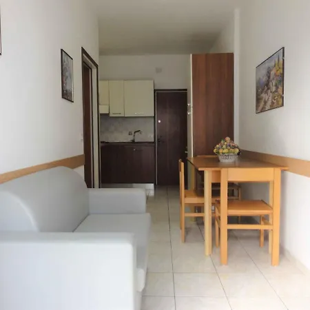 In 37068 Apartment *