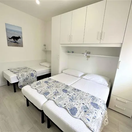 In 37068 Apartment *